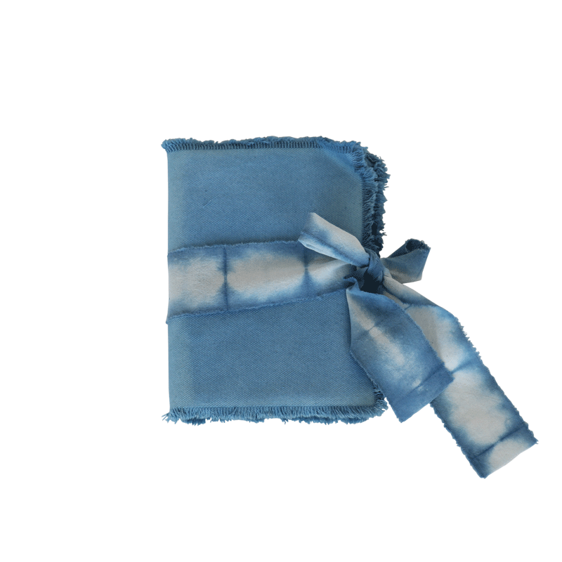 ARTIST'S INDIGO PAPER BUNDLE